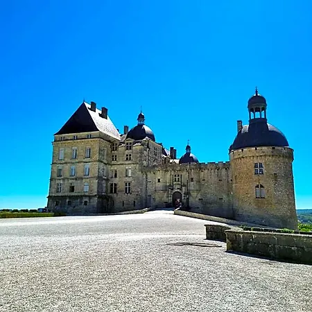 Au Perigord Noir Hotel Hautefort