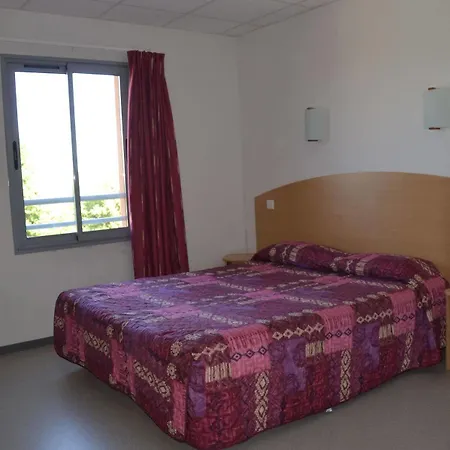 Au Périgord Noir Hotel 2*