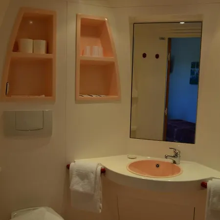 Au Périgord Noir Hotel 2*